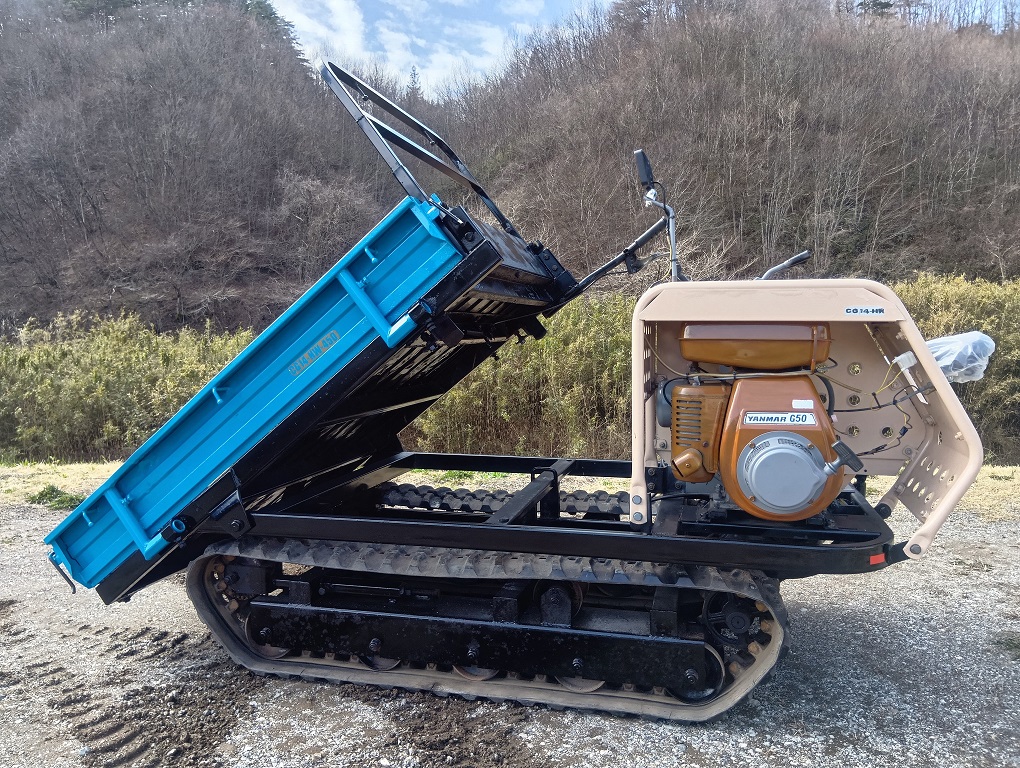 ヤンマー運搬車